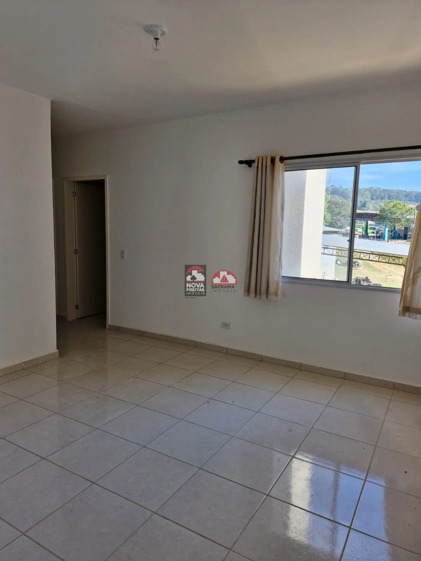 Apartamento / Padrão em São José dos Campos Alugar por R$1.200,00