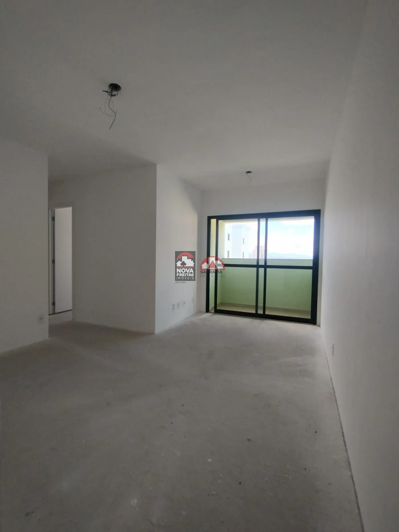 Apartamento / Padrão em São José dos Campos , Comprar por R$382.500,00