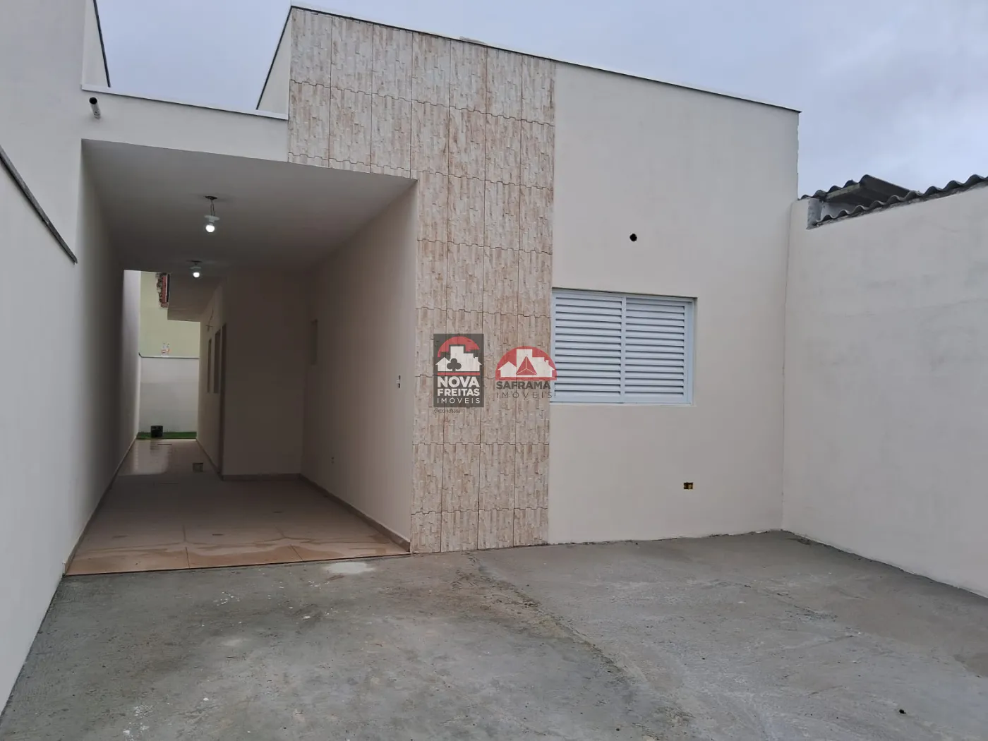 Casa / Padrão em Caraguatatuba , Comprar por R$380.000,00
