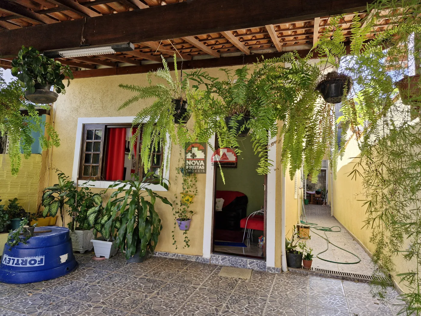 Casa / Padrão em São José dos Campos 