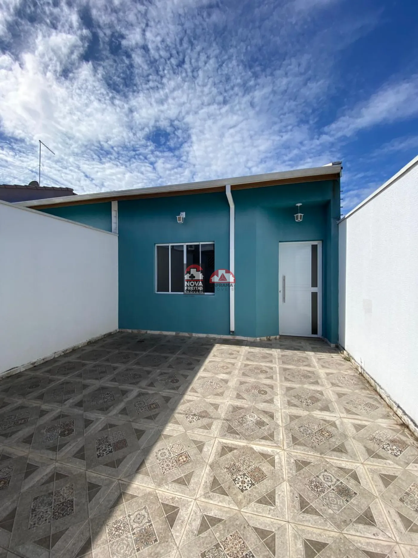 Casa / Padrão em Pindamonhangaba 