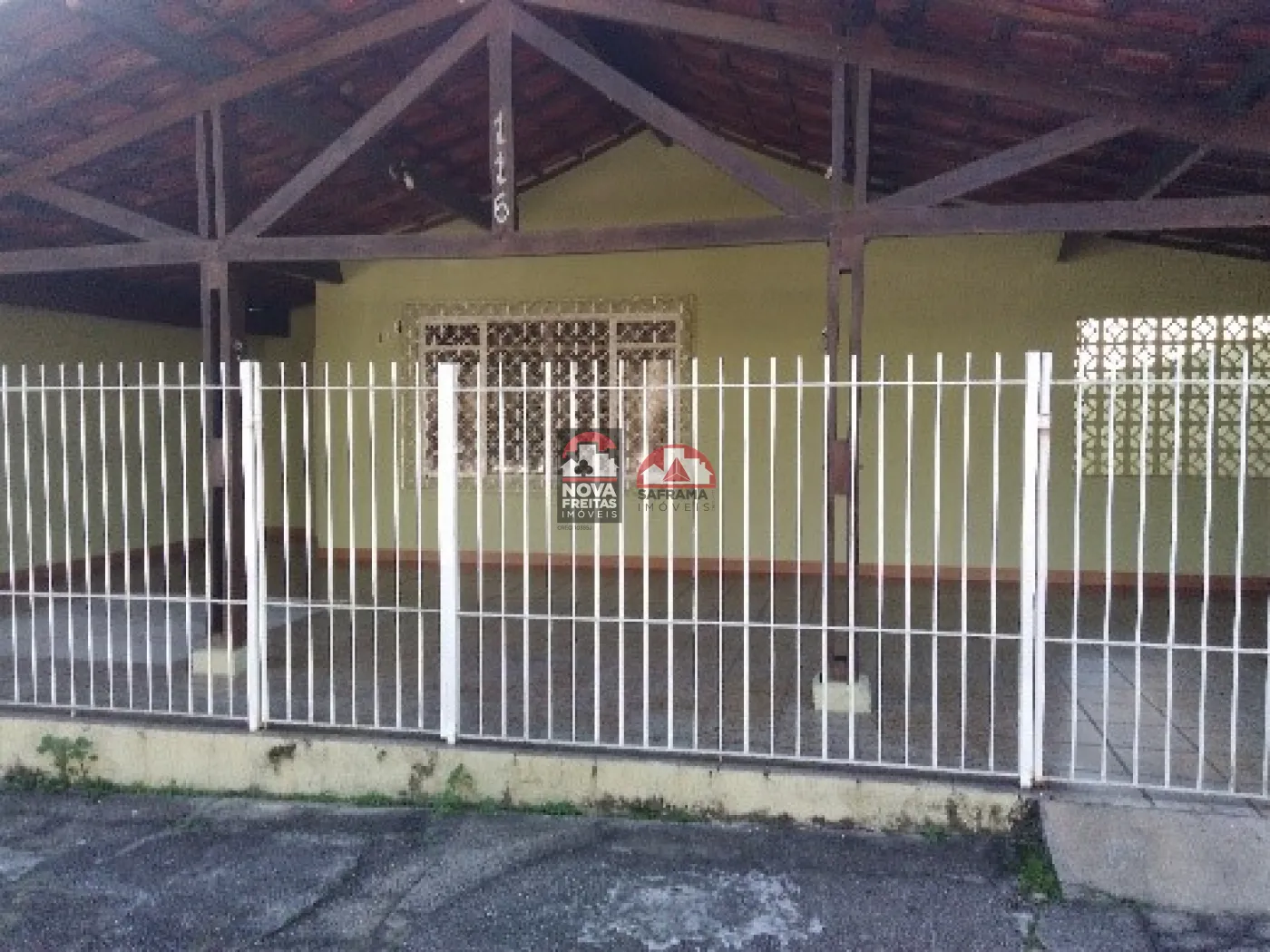 Casa / Padrão em São José dos Campos 