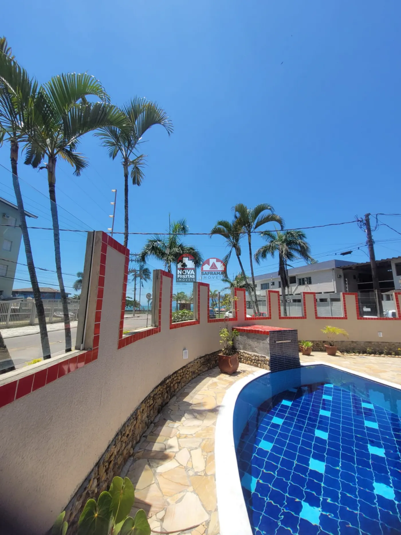 Comprar Apartamento / Padrão em Caraguatatuba R$ 800.000,00 - Foto 2