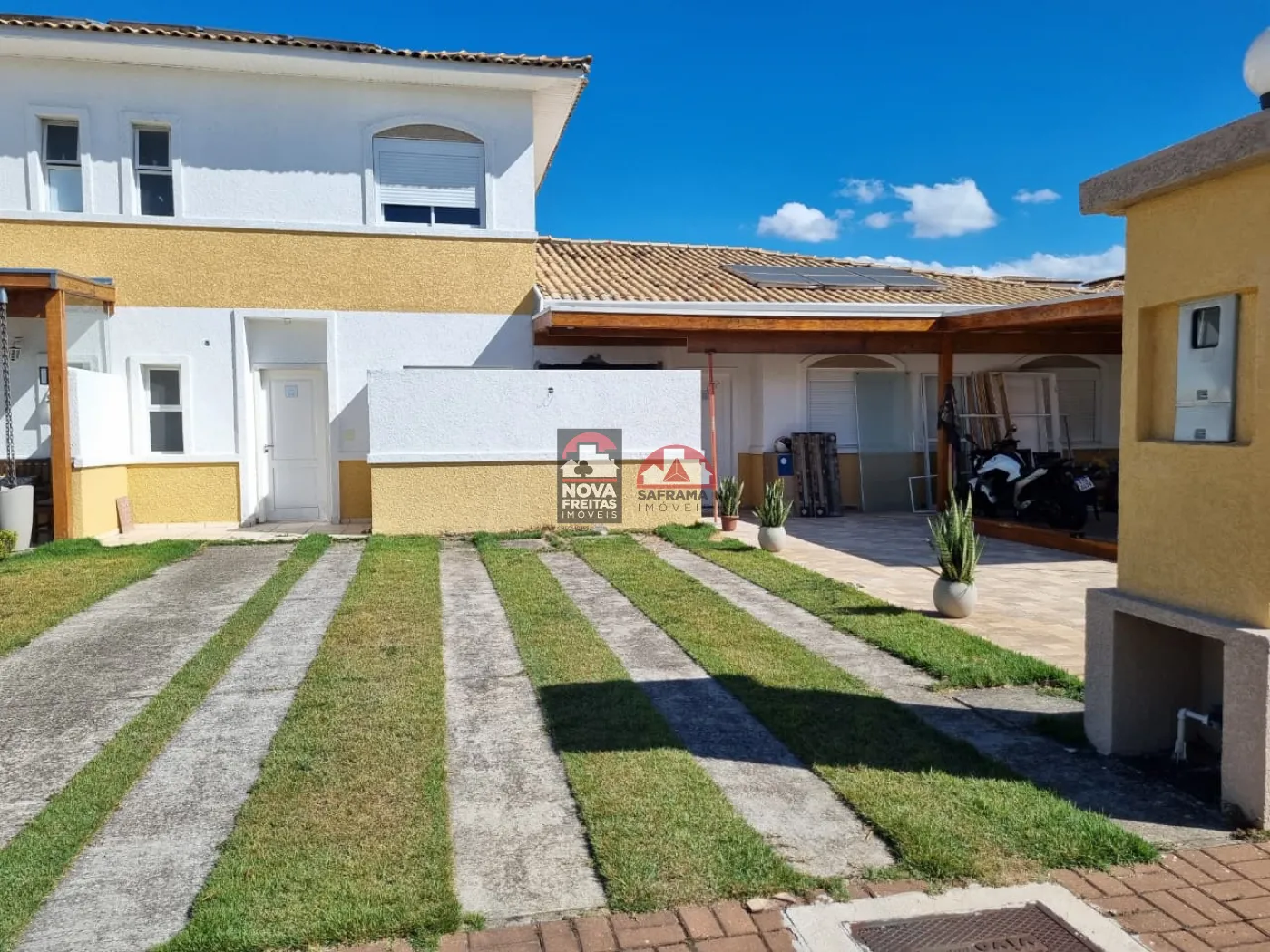 Comprar Casa / Sobrado Condomínio em Pindamonhangaba R$ 490.000,00 - Foto 1