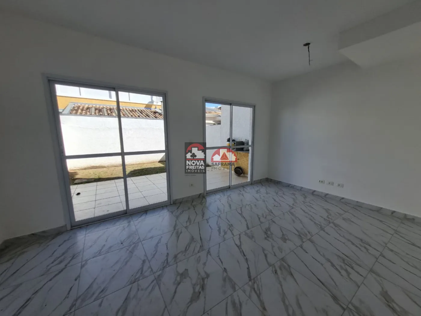 Comprar Casa / Sobrado Condomínio em Pindamonhangaba R$ 490.000,00 - Foto 3