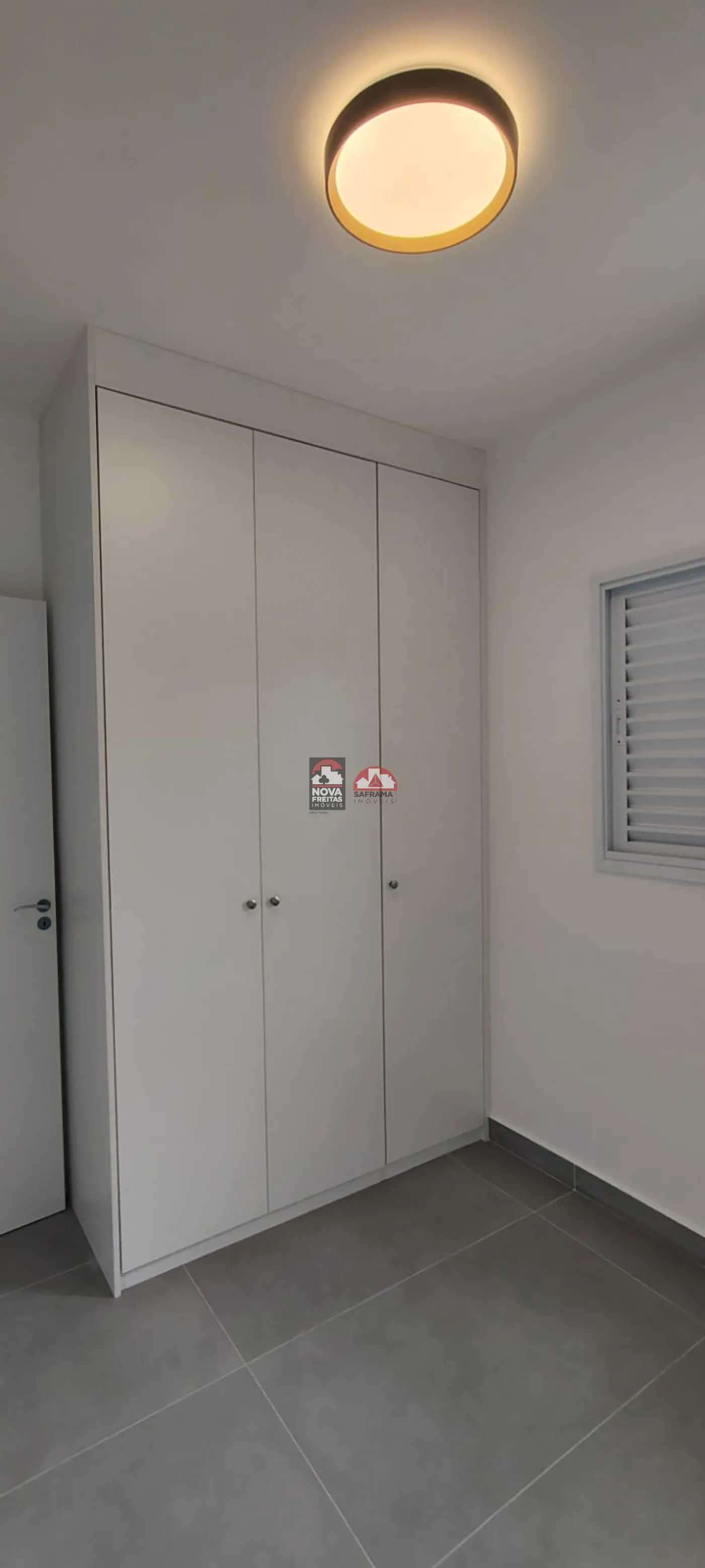 Alugar Apartamento / Padrão em Jacareí R$ 2.200,00 - Foto 9