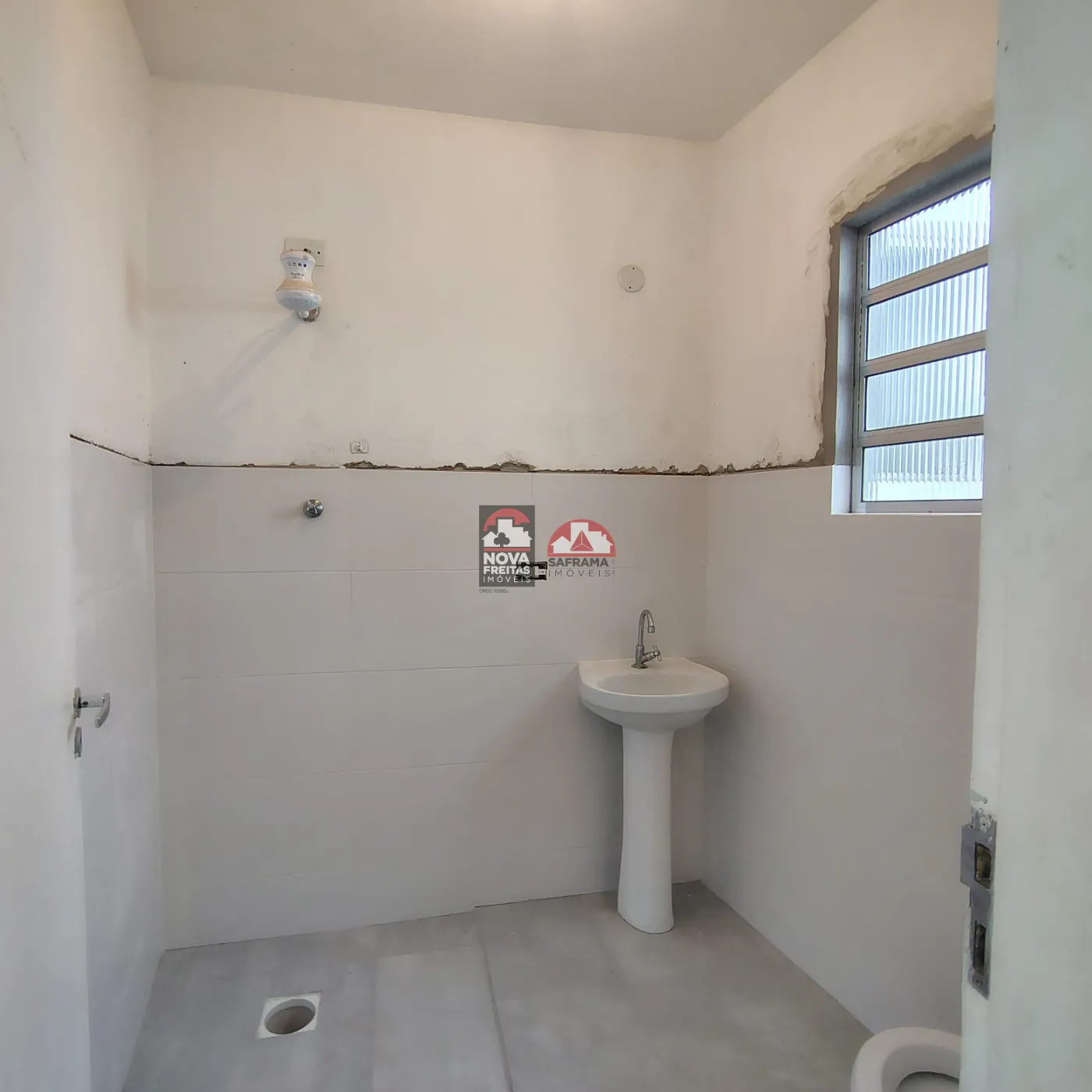 Alugar Casa / Padrão em Caraguatatuba R$ 2.100,00 - Foto 6