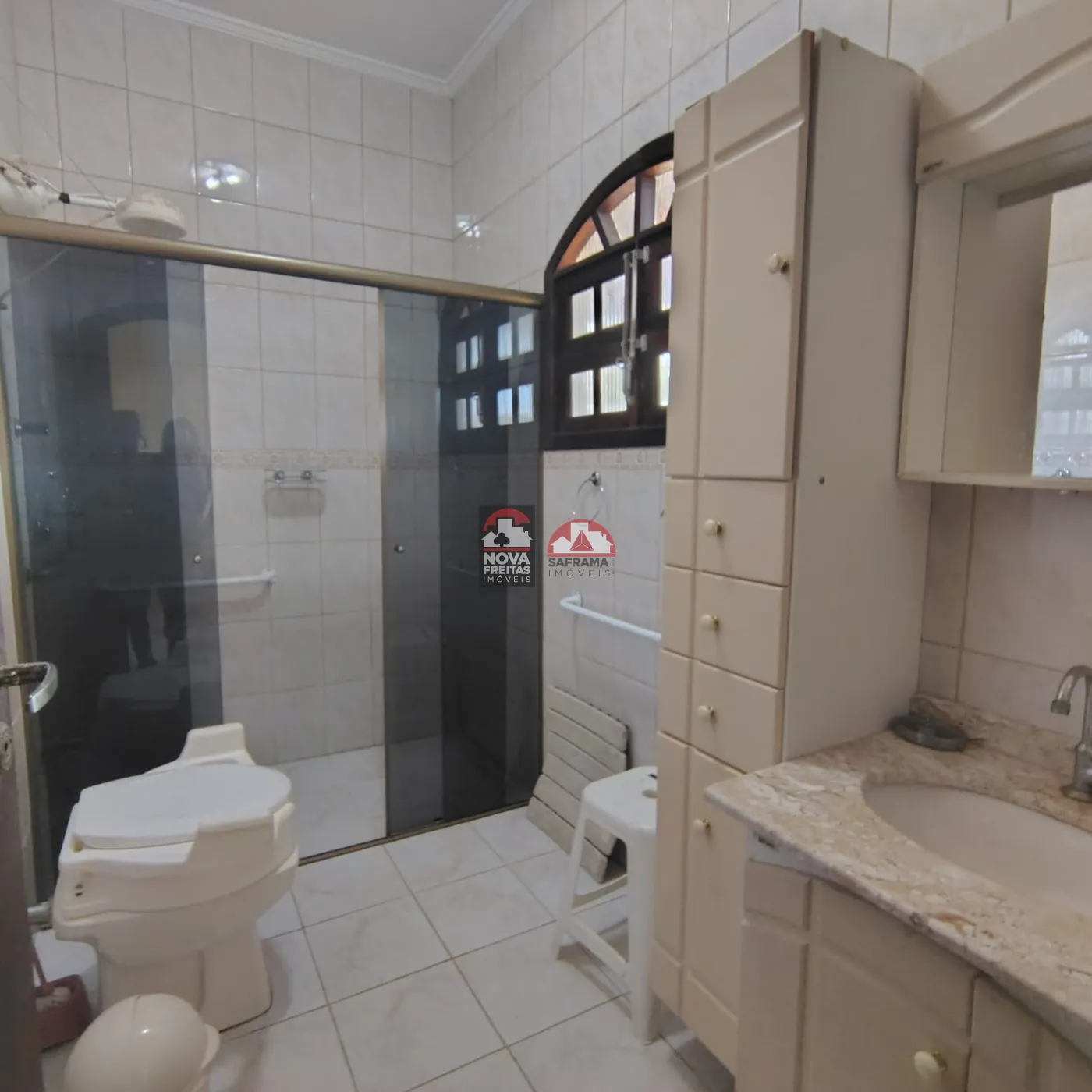 Alugar Casa / Casa em Caraguatatuba R$ 5.700,00 - Foto 4