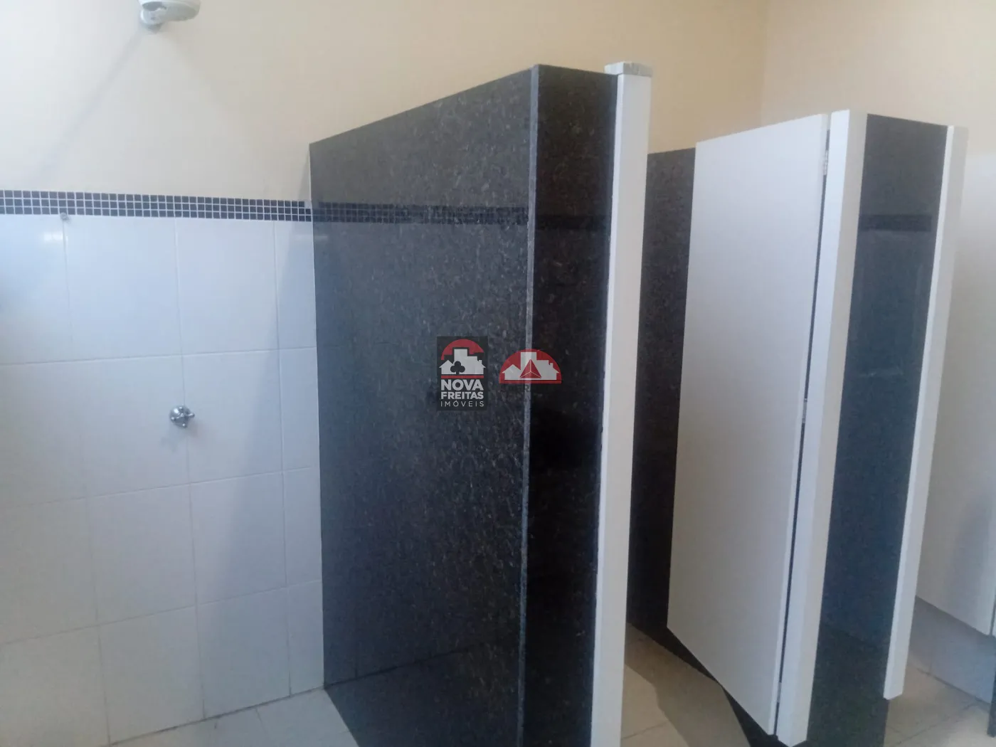 Alugar Comercial / Galpão em Condomínio em Jacareí R$ 13.000,00 - Foto 10