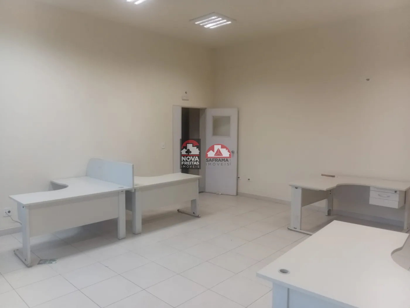 Alugar Comercial / Galpão em Condomínio em Jacareí R$ 13.000,00 - Foto 7
