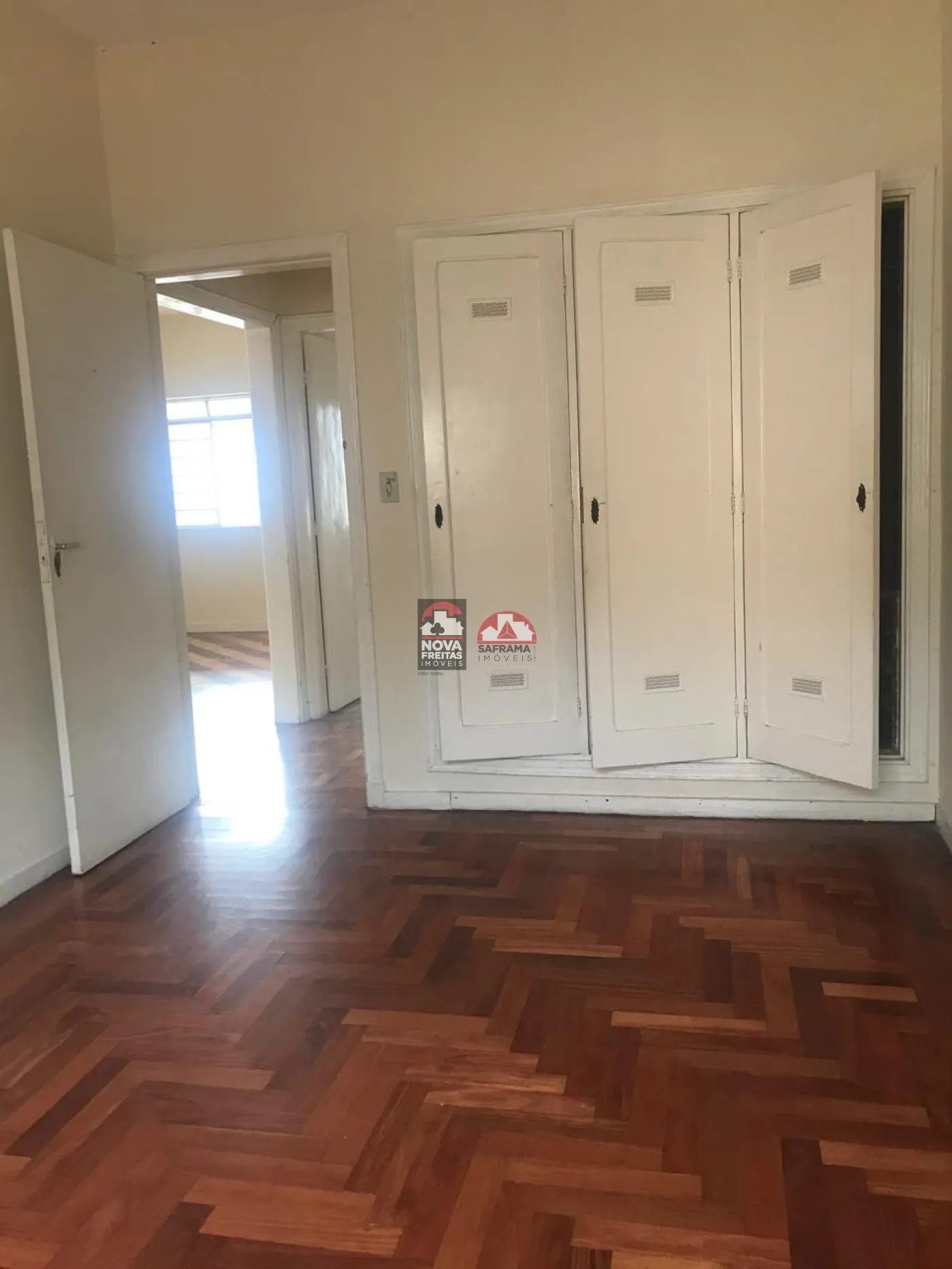 Comprar Casa / Padrão em São José dos Campos R$ 700.000,00 - Foto 7
