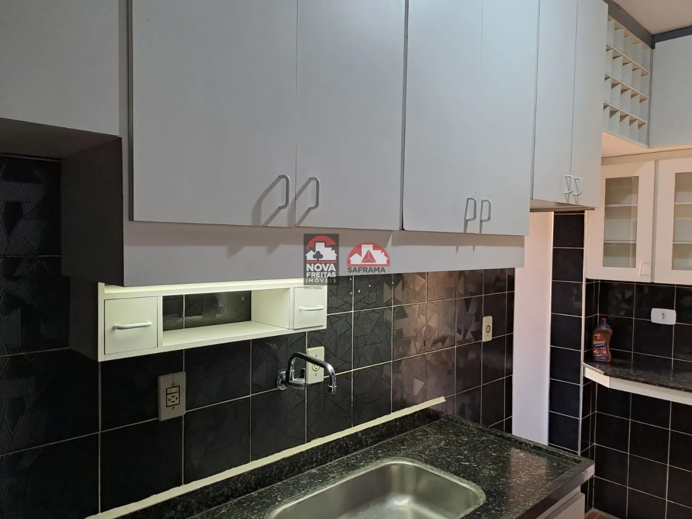 Alugar Apartamento / Padrão em Jacareí R$ 1.200,00 - Foto 17