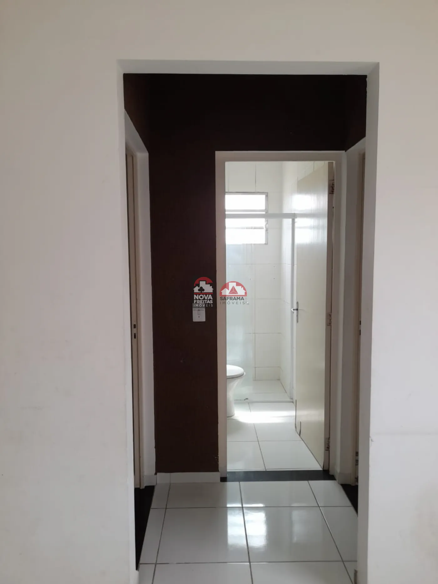 Alugar Apartamento / Padrão em Pindamonhangaba R$ 900,00 - Foto 9
