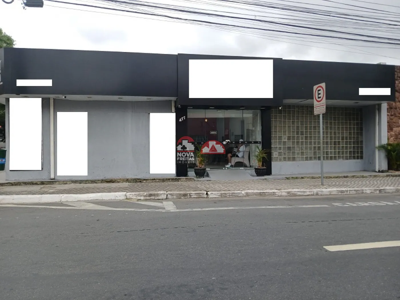 Comprar Comercial / Casa em São José dos Campos R$ 1.500.000,00 - Foto 1