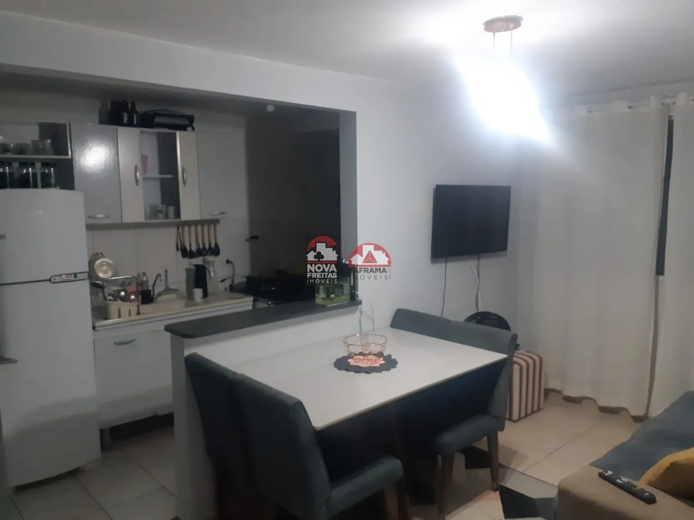 Comprar Apartamento / Padrão em São José dos Campos R$ 235.000,00 - Foto 2