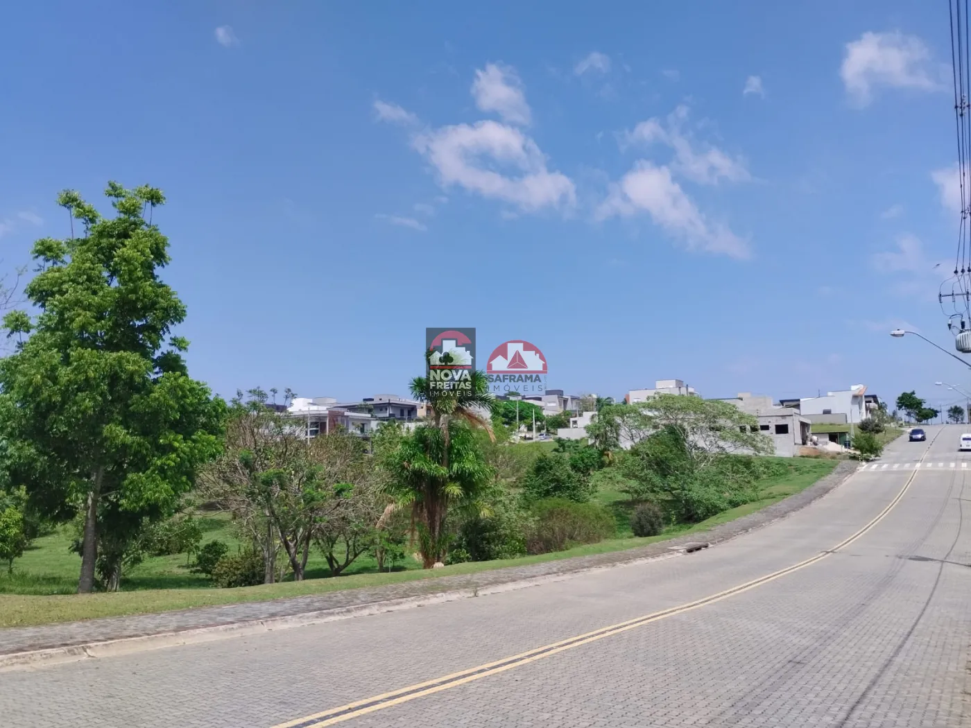 Comprar Terreno / Padrão em Condomínio em Caçapava R$ 350.000,00 - Foto 2
