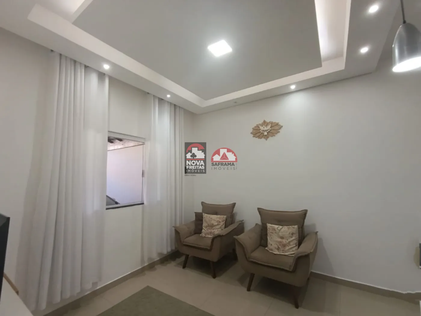 Comprar Casa / Padrão em Pindamonhangaba R$ 330.000,00 - Foto 4