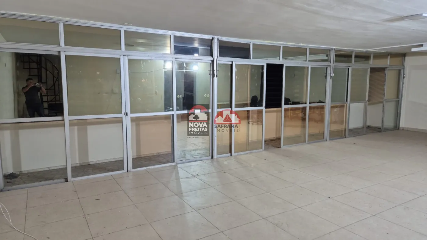 Comprar Comercial / Casa em São José dos Campos R$ 3.900.000,00 - Foto 16