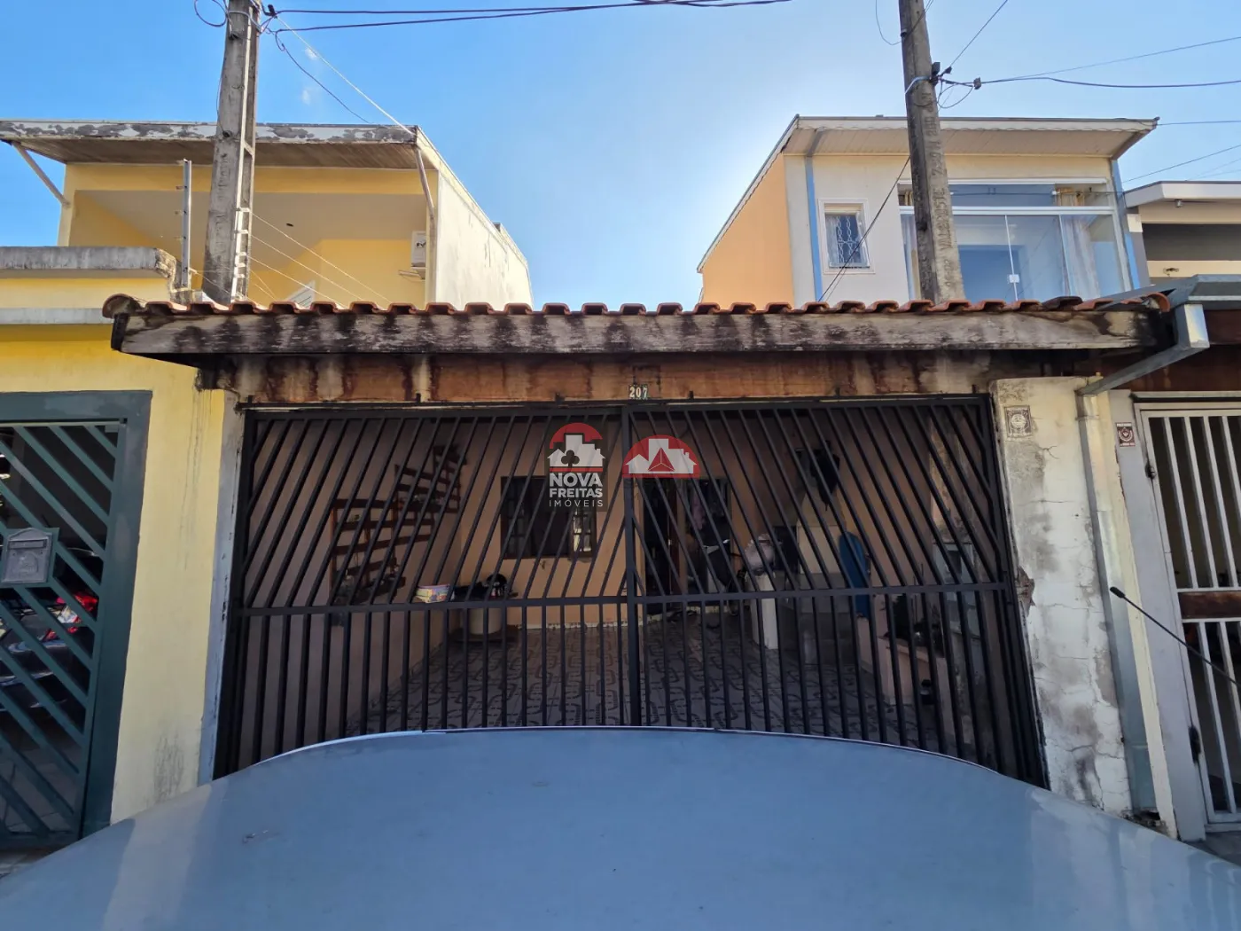 Comprar Casa / Padrão em São José dos Campos R$ 370.000,00 - Foto 2