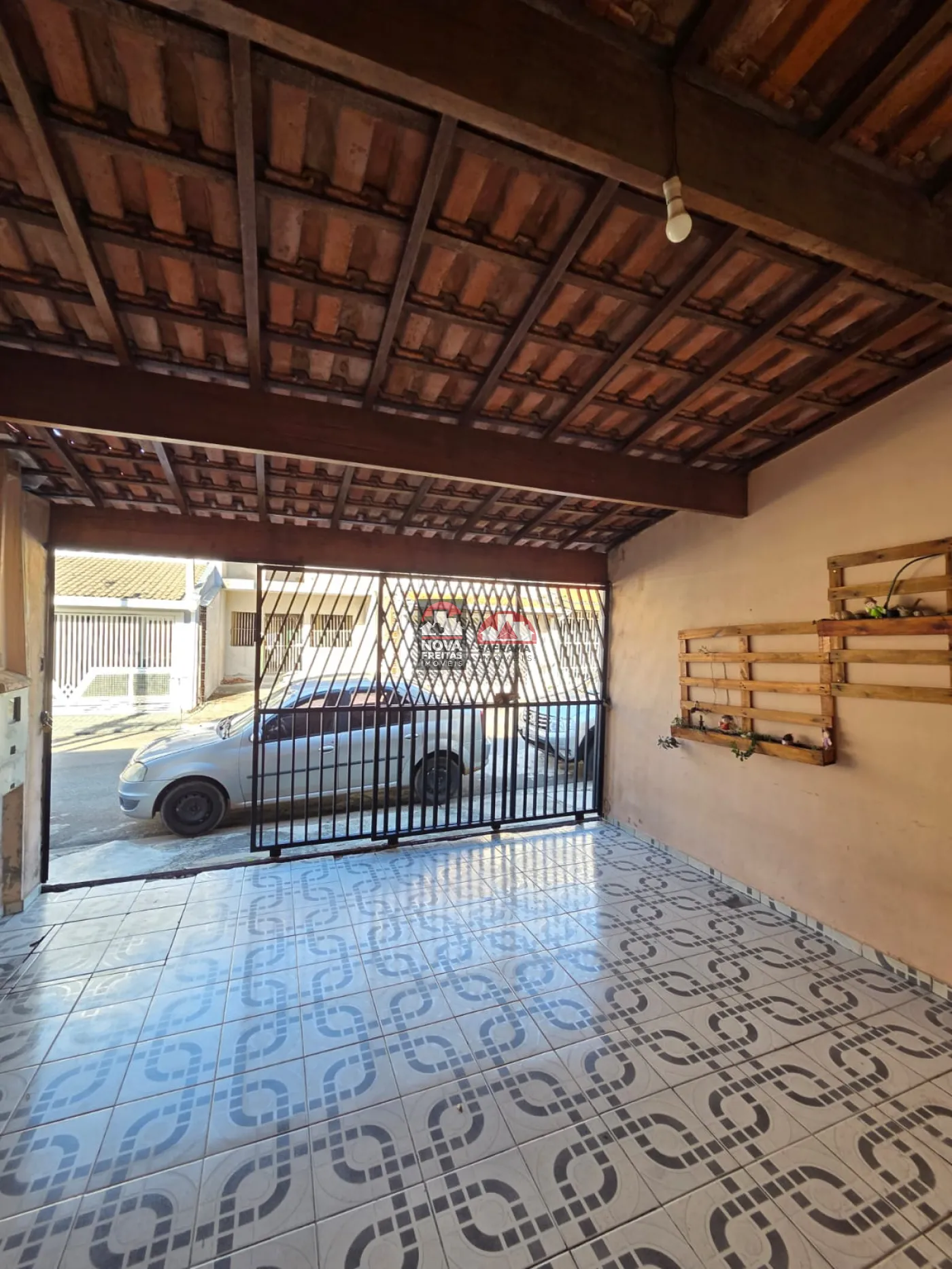 Comprar Casa / Padrão em São José dos Campos R$ 370.000,00 - Foto 4