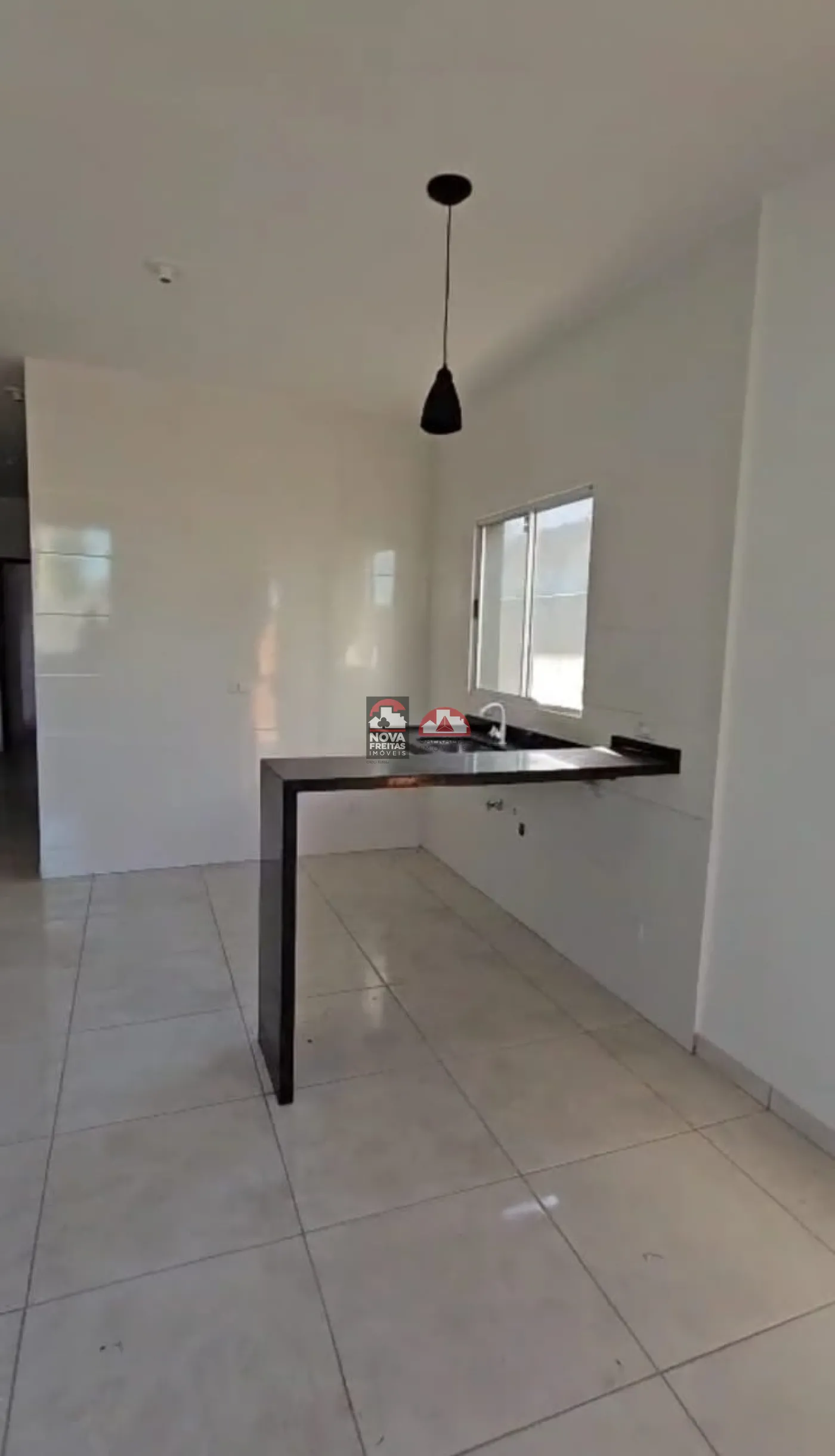 Alugar Casa / Padrão em Caraguatatuba R$ 2.200,00 - Foto 2