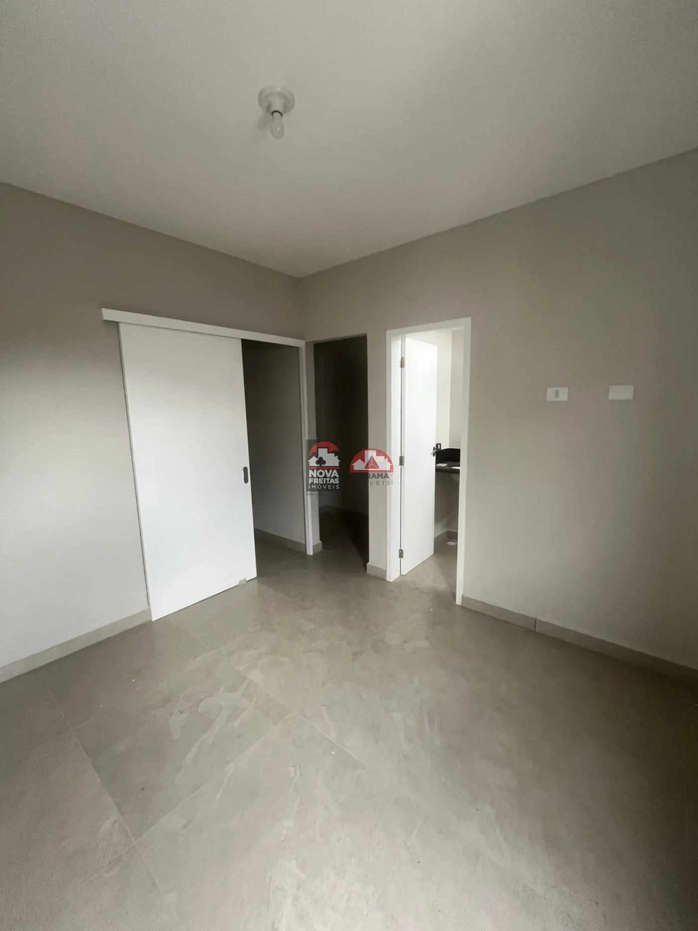 Alugar Casa / Sobrado Padrão em Caraguatatuba R$ 2.750,00 - Foto 13