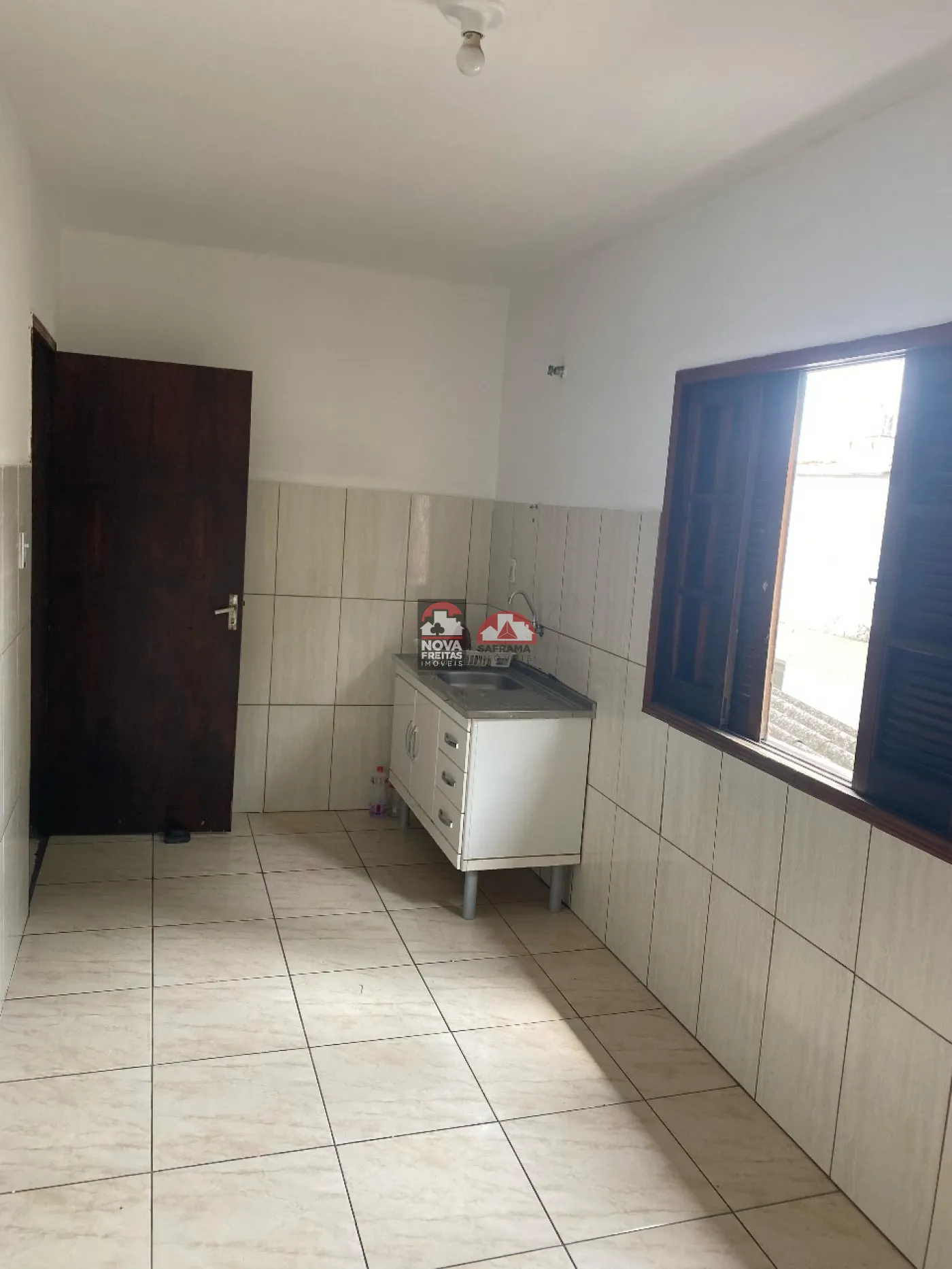 Comprar Casa / Padrão em Pindamonhangaba R$ 350.000,00 - Foto 4