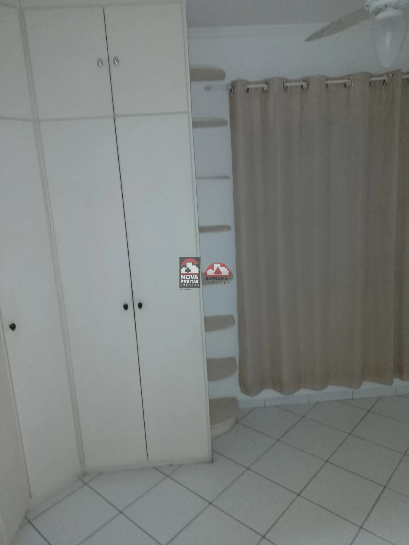 Alugar Apartamento / Padrão em Pindamonhangaba R$ 1.600,00 - Foto 5