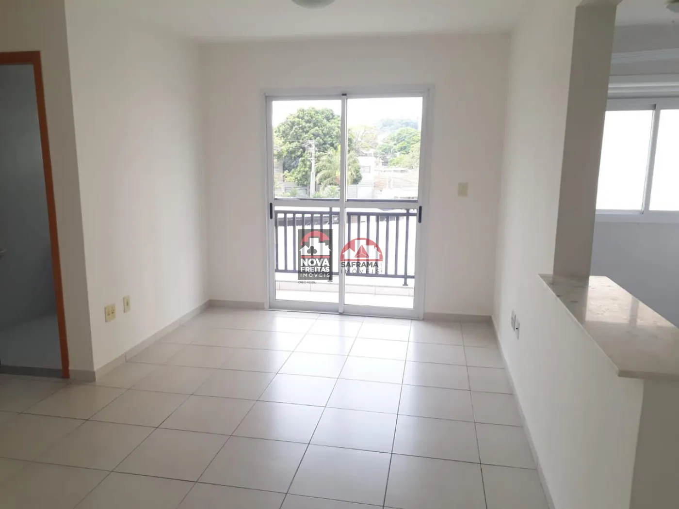 Alugar Apartamento / Padrão em Jacareí R$ 1.900,00 - Foto 1