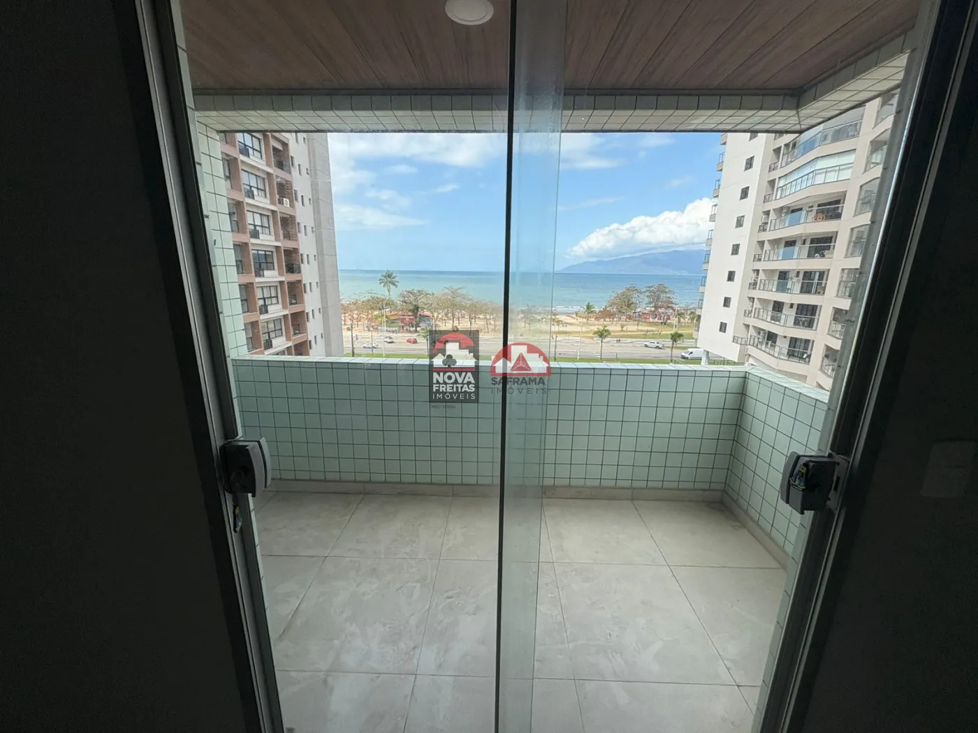 Comprar Apartamento / Padrão em Caraguatatuba R$ 700.000,00 - Foto 17