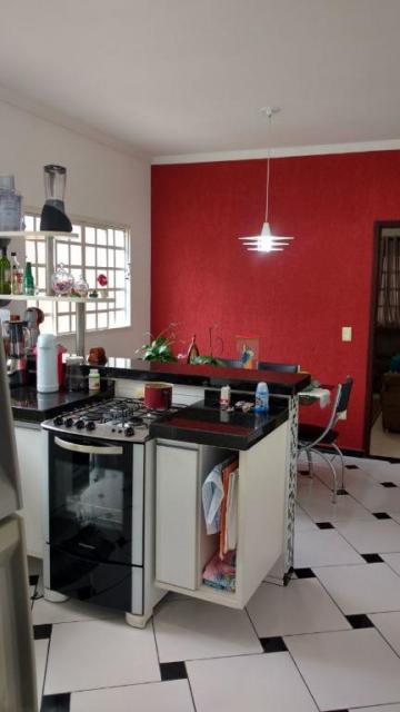 Alugar Casa / Sobrado Padrão em São José dos Campos. apenas R$ 550.000,00