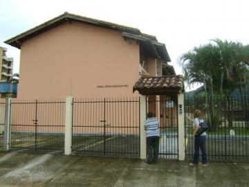 Alugar Casa / Sobrado Condomínio em Caraguatatuba. apenas R$ 500.000,00