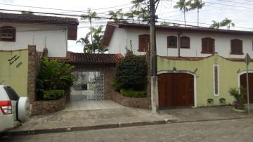 Alugar Casa / Sobrado de Condomínio em Caraguatatuba. apenas R$ 350.000,00
