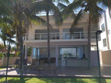 Ubatuba BALNEARIO SANTA CRUZ Casa Venda R$5.500.000,00 4 Dormitorios 2 Vagas Area do terreno 630.00m2 Area construida 324.66m2
