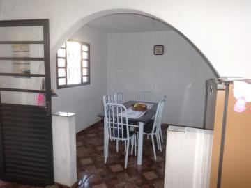 imagem 2 - CASA | 2 Dormitórios, Churrasqueira e 4 Vagas em Pindamonhangaba imagem 2 - CASA | 2 Dormitórios, Churrasqueira e 4 Vagas em Pindamonhangaba