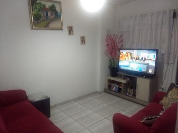 Alugar Casa / Padrão em Pindamonhangaba. apenas R$ 250.000,00