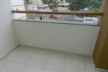 Alugar Apartamento / Padrão em Pindamonhangaba. apenas R$ 240.000,00