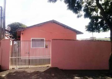Alugar Casa / Padrão em São José dos Campos. apenas R$ 250.000,00