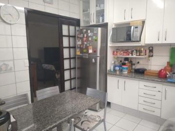 Comprar Casa / Sobrado em São José dos Campos R$ 1.275.000,00 - Foto 7 Comprar Casa / Sobrado em São José dos Campos R$ 1.275.000,00 - Foto 7
