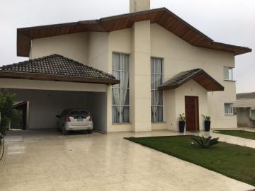 Alugar Casa / Condomínio em Jacareí. apenas R$ 1.590.000,00