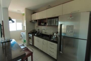 Alugar Apartamento / Padrão em Pindamonhangaba. apenas R$ 380.000,00