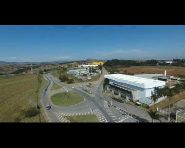 Alugar Comercial / Galpão em Pindamonhangaba. apenas R$ 30.000,00