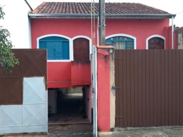 Alugar Casa / Padrão em Pindamonhangaba. apenas R$ 400.000,00