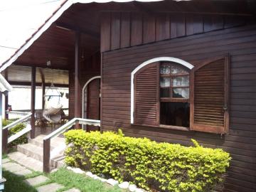 Alugar Casa / Padrão em Pindamonhangaba. apenas R$ 650.000,00