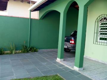 Alugar Casa / Padrão em Caraguatatuba. apenas R$ 954.000,00