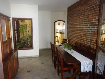 Alugar Casa / Padrão em Pindamonhangaba. apenas R$ 560.000,00
