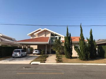 Alugar Casa / Condomínio em Pindamonhangaba. apenas R$ 2.800.000,00