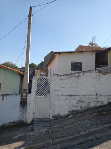 imagem 2 - Casa com 3 Dormitórios e Ótima Localização imagem 2 - Casa com 3 Dormitórios e Ótima Localização