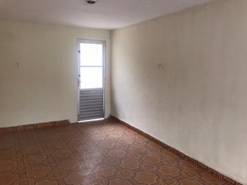 Alugar Casa / Padrão em São José dos Campos. apenas R$ 2.225,00