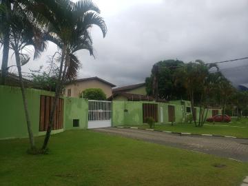 Alugar Casa / Casa de Condomínio em Caraguatatuba. apenas R$ 350.000,00
